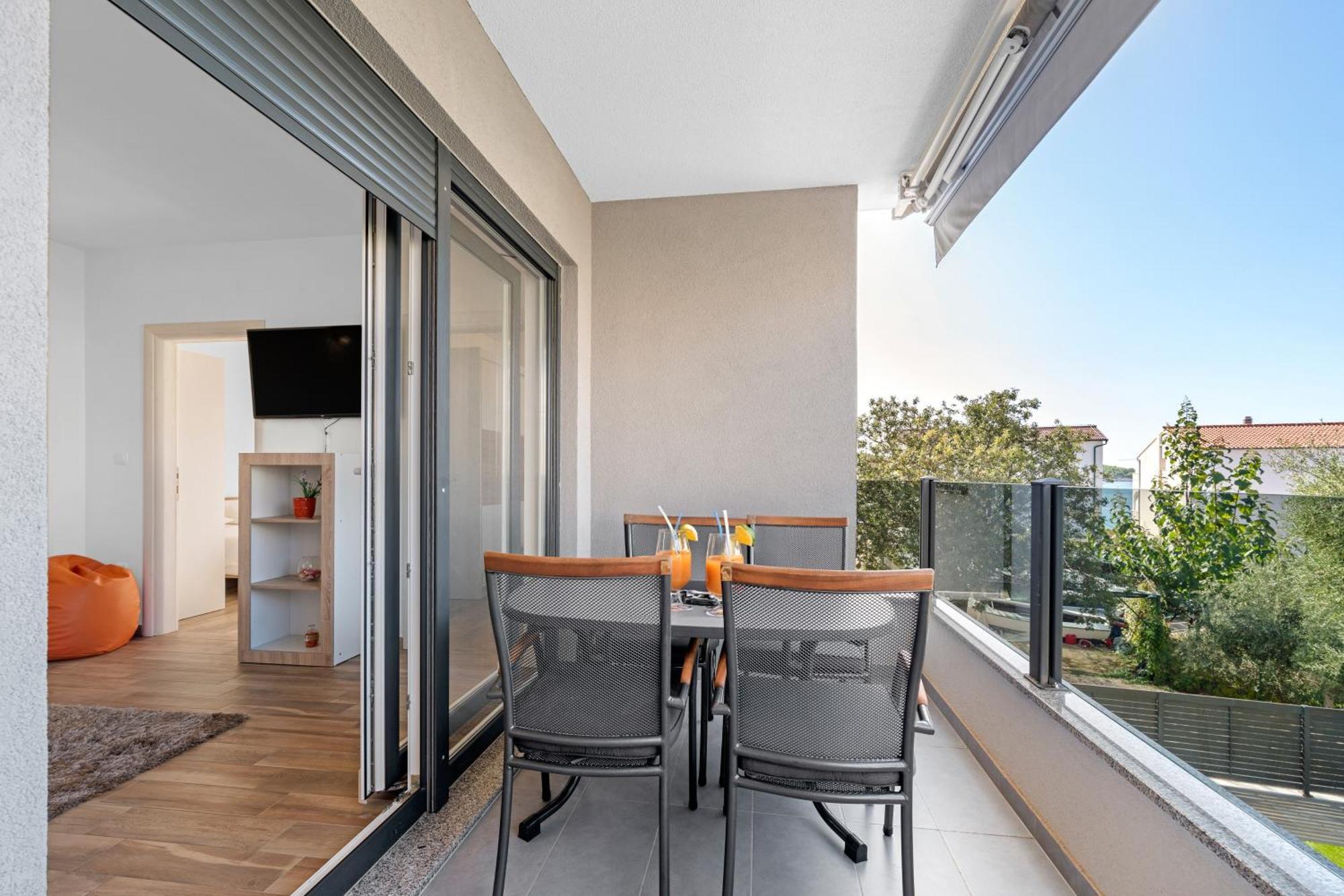 Apartments Boomerang Rogoznica  Buitenkant foto
